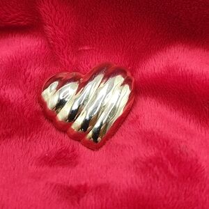 TRIFARI  gold tone heart brooch pin
